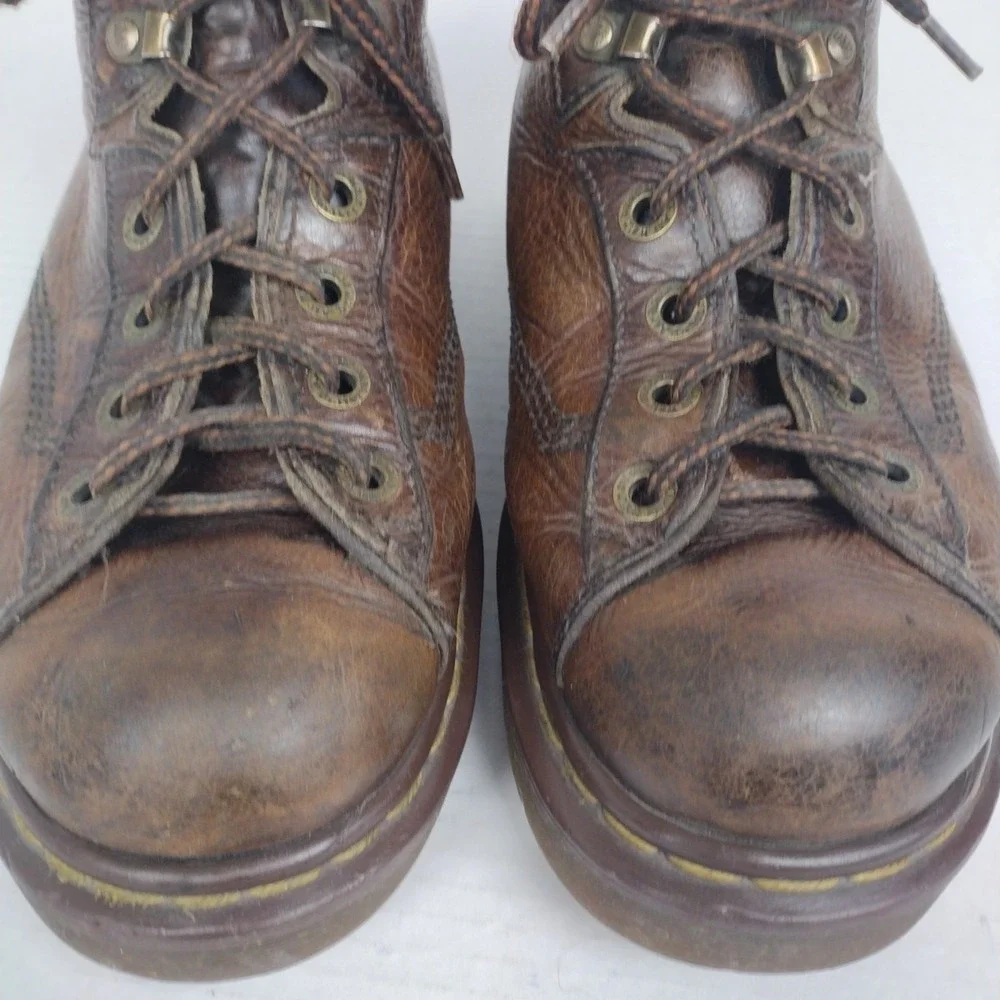 Vtg Dr. Martens 8287 Doc Chunky Grizzly Leather Combat Men's Boots US 8